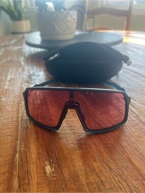 Oakley Sutro
